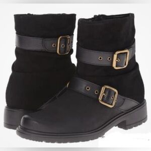 NEW without tags Munro Dallas Boots size 7.5 M Black